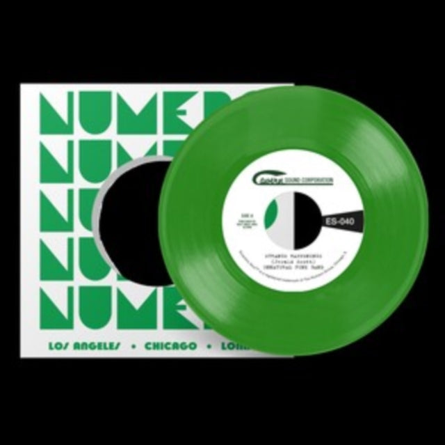 Unnatural Funk Band - Strange Happenings / Living In The Past (Natural Glass 7 Inch) (Vinyl Single) (US Import)